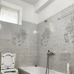 181 Apartament